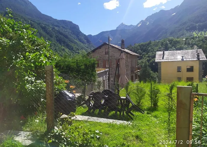 Casetta Malenca Chiesa in Valmalenco